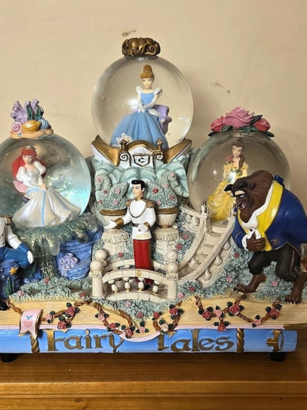 Disney Snowglobe Parade Come True Musical Snow Globe Decor